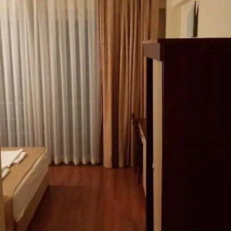 Faik Отель *
